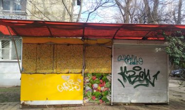 Continuă exemplele de demontare și evacuare benevolă a garajelor și gheretelor în sectorul Botanica